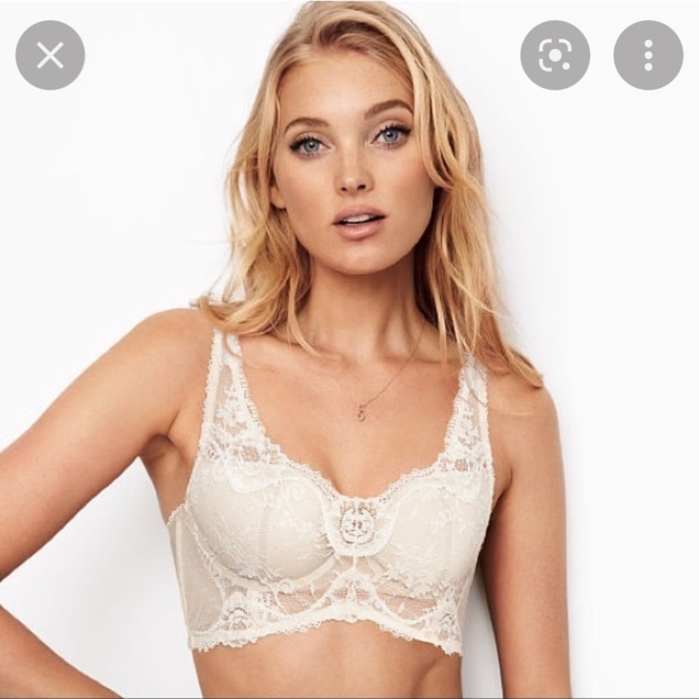 Victoria Secret Dream Angels Plunge Bra in Coconut White